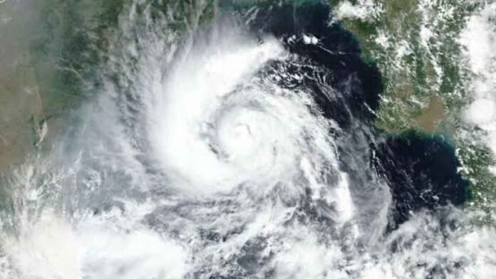 Cyclone Arnab: Andhra Landfall Near Yanam on October 28