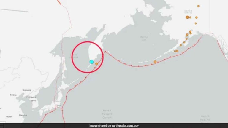 Magnitude 7 Earthquake Strikes Russia; Japan Withdraws 9.9 Warning