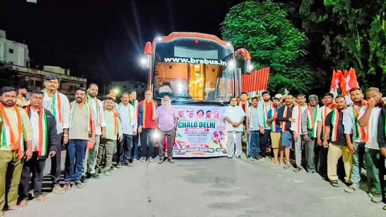 Telangana Congress Arranges 100 Buses for Delhi Rally