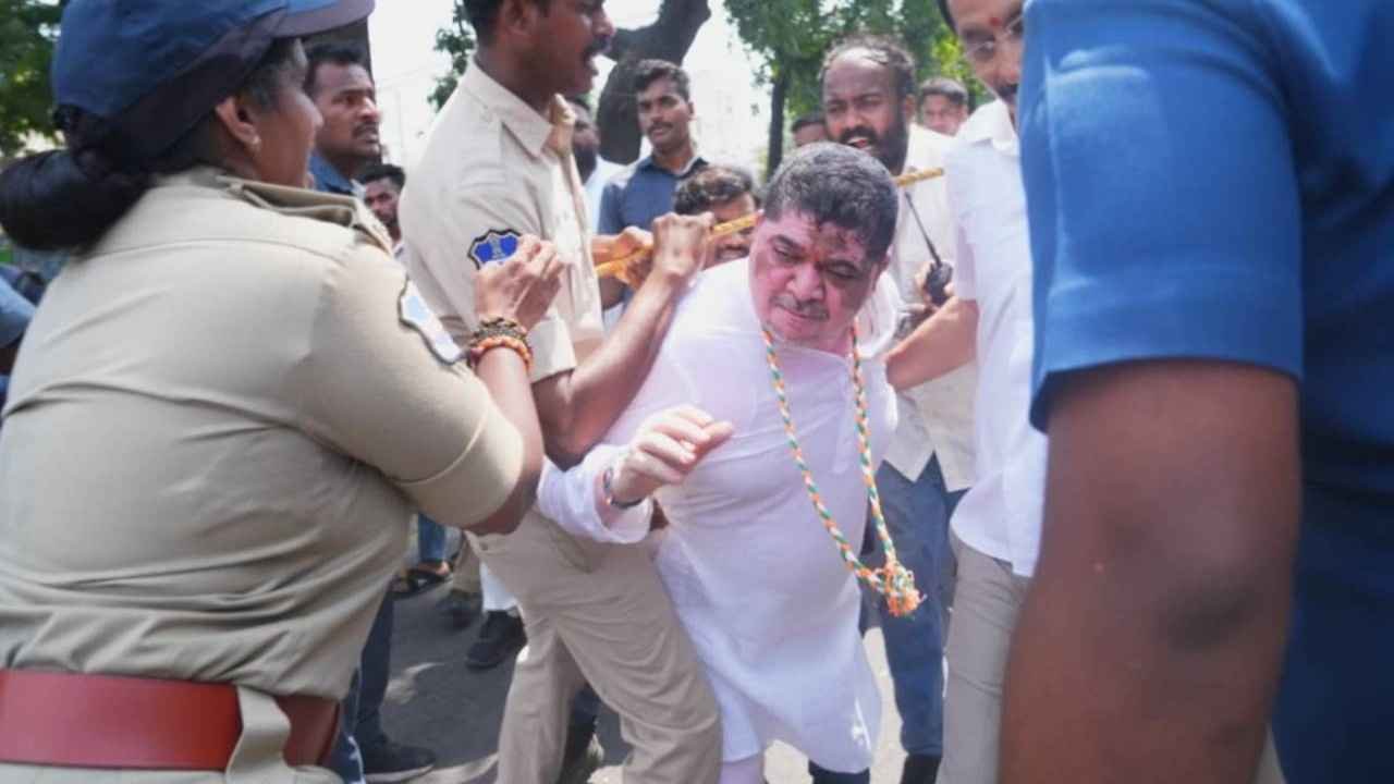 Chalo Lok Bhavan: Telangana Congress Leaders Detained During Protest