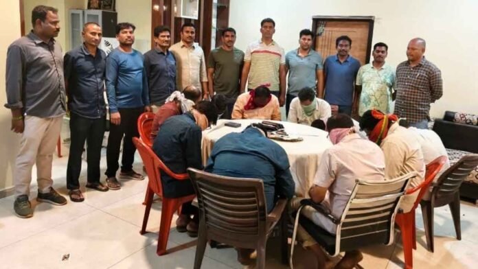 Mancherial Police Arrested 18 People In Two Gambling Raids