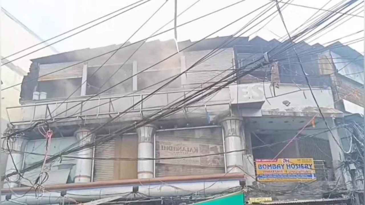Massive Fire At Wholesale Clothing Shop Near Charminar