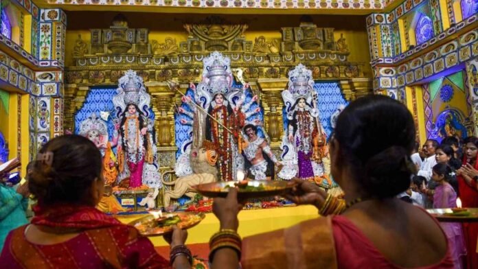 Maha Navami 2026: Devotees Throng Temples In India