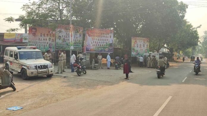 Women Protest Over Bathukamma Immersion Lathi Charge