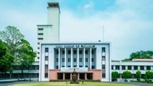IIT Kharagpur Unveils Solar Powered Cart For Vendors