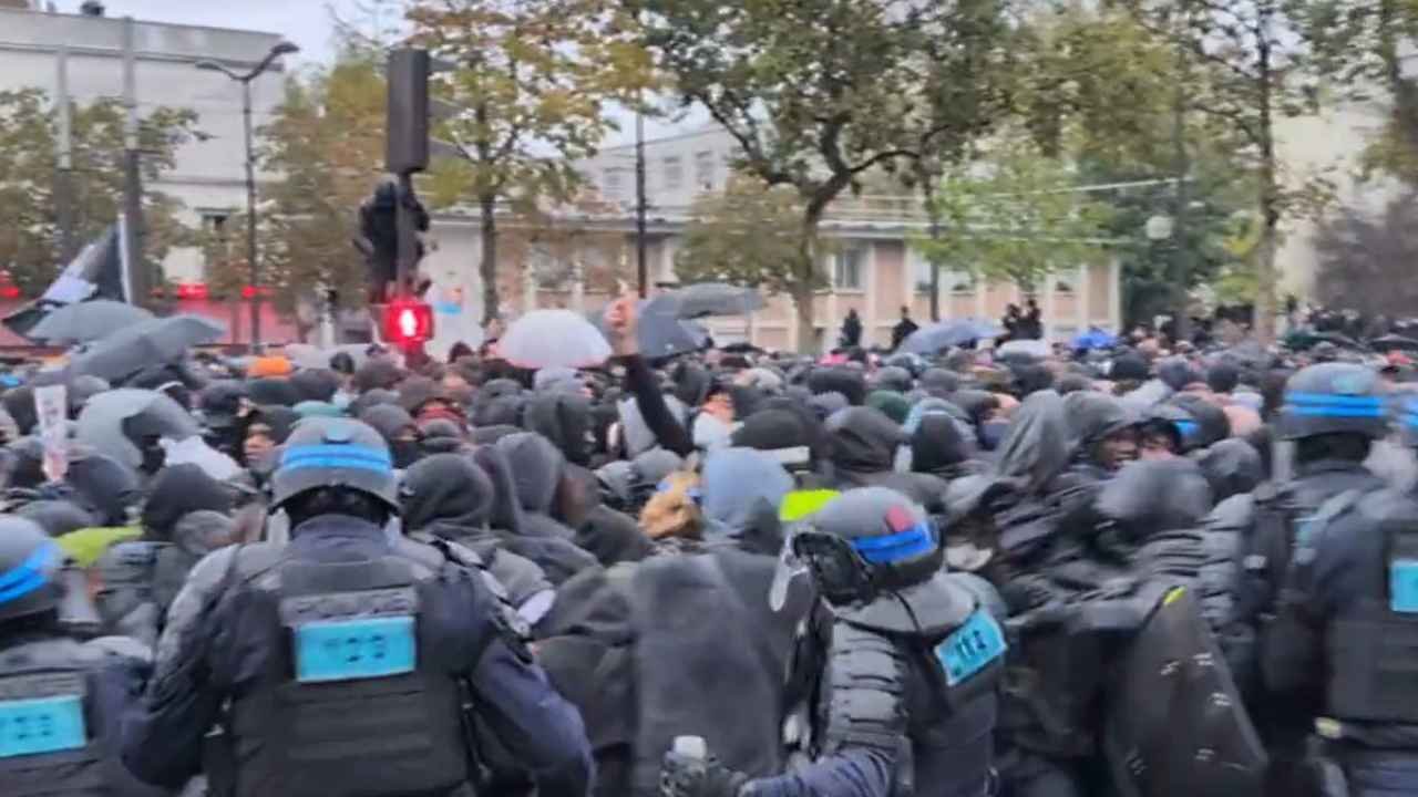 France Protests: 4.1 Lakh People March Over Schools, Living Costs