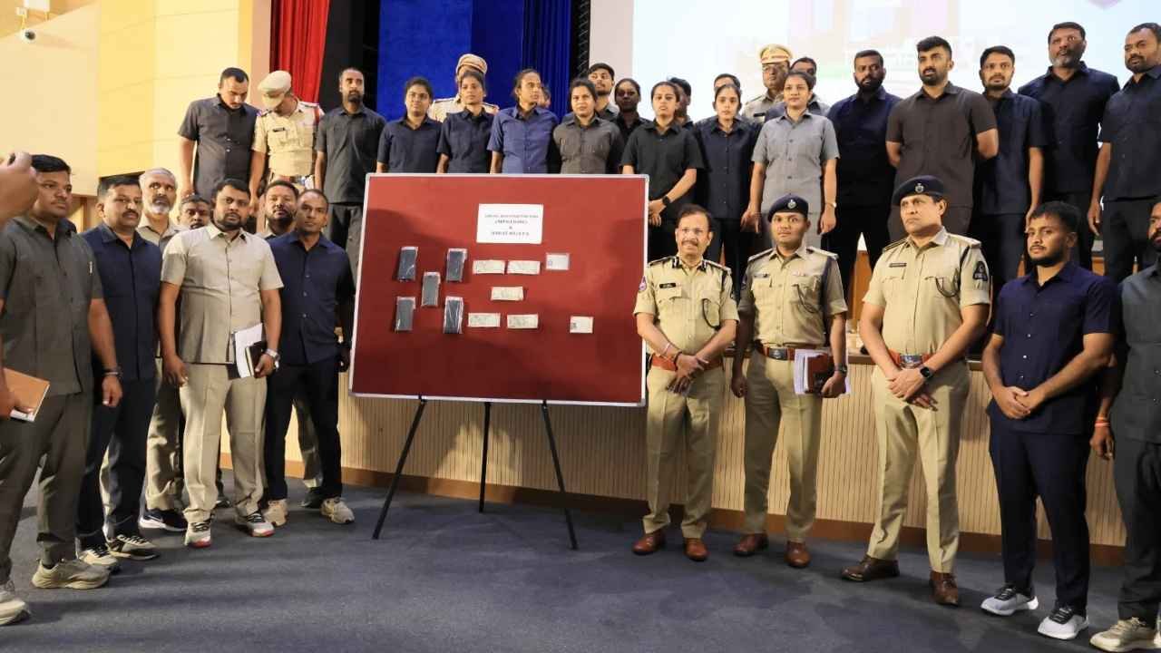 Hyderabad Police Arrest Four In Retired IPS Officer’s Wife Murder Case; SIT Tracks Suspects In States