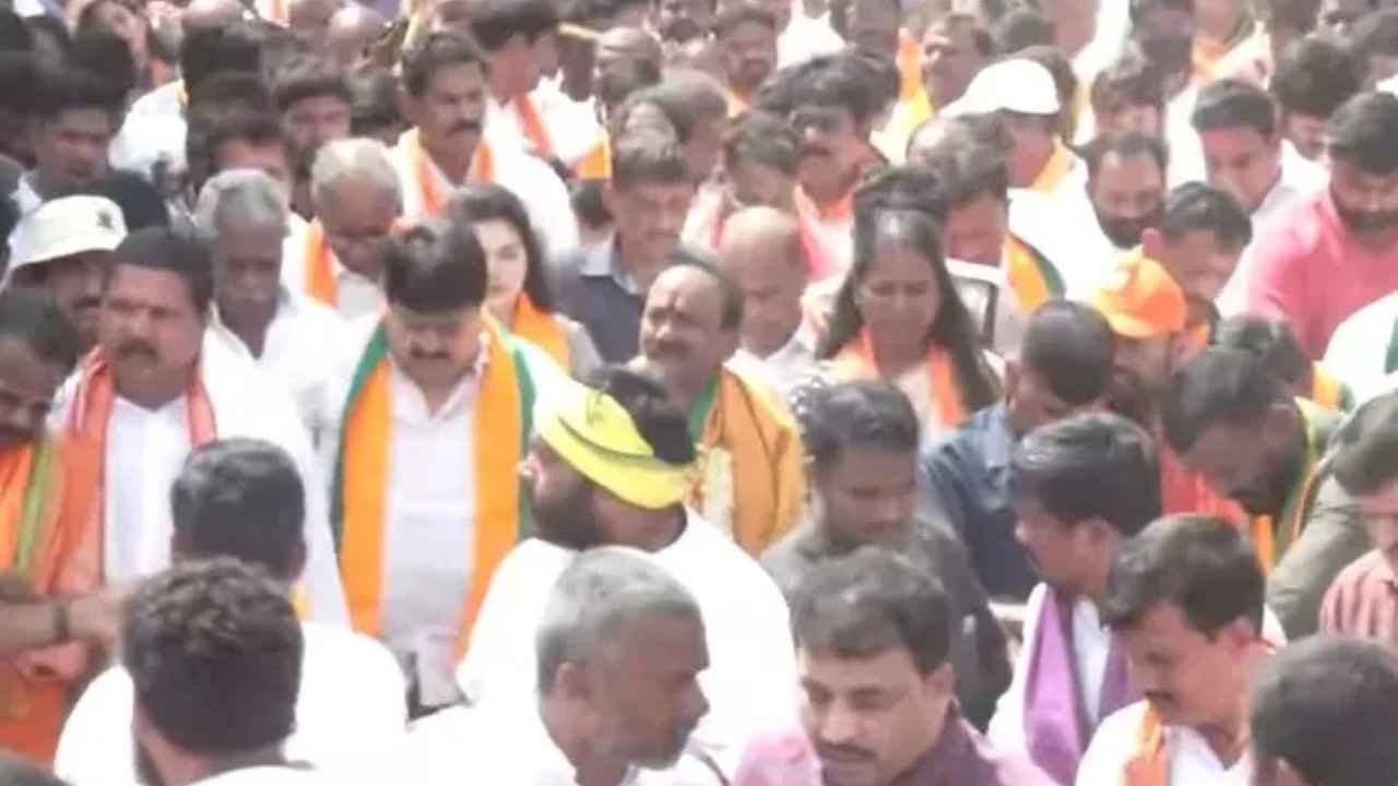 Eatala Rajender Maha Padayatra Begins In Telangana