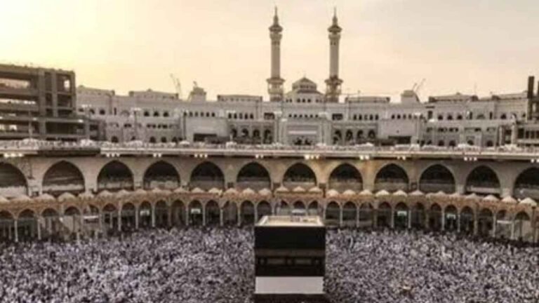 Saudi Arabia Intercepts Houthi Drone Over Makkah