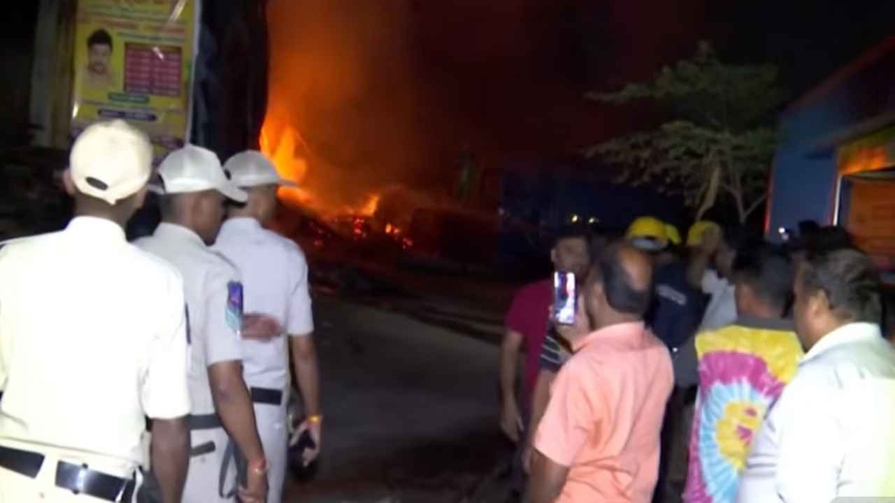 Kukatpally Fire Accident: Huts Gutted, Two Injured